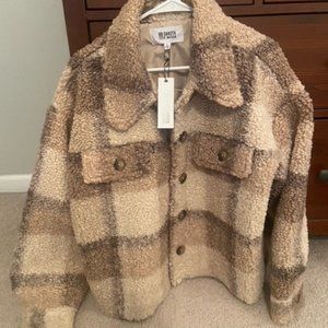 BB Dakota Beige/Gray Shacket